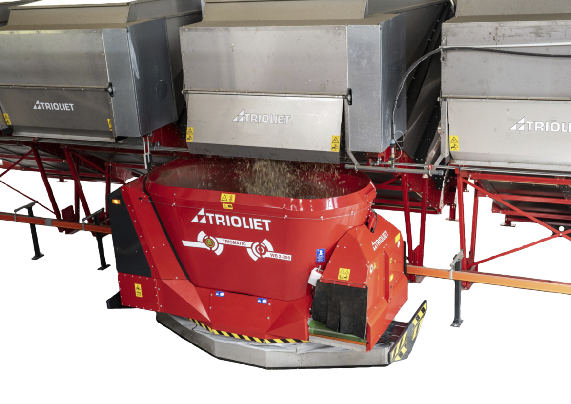 This-Triomatic-feed-kitchen-consists-of-more-supply-bunkers.