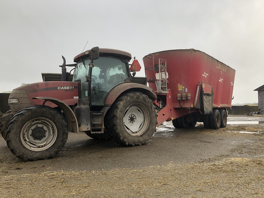 automatic gearbox for feed mixer